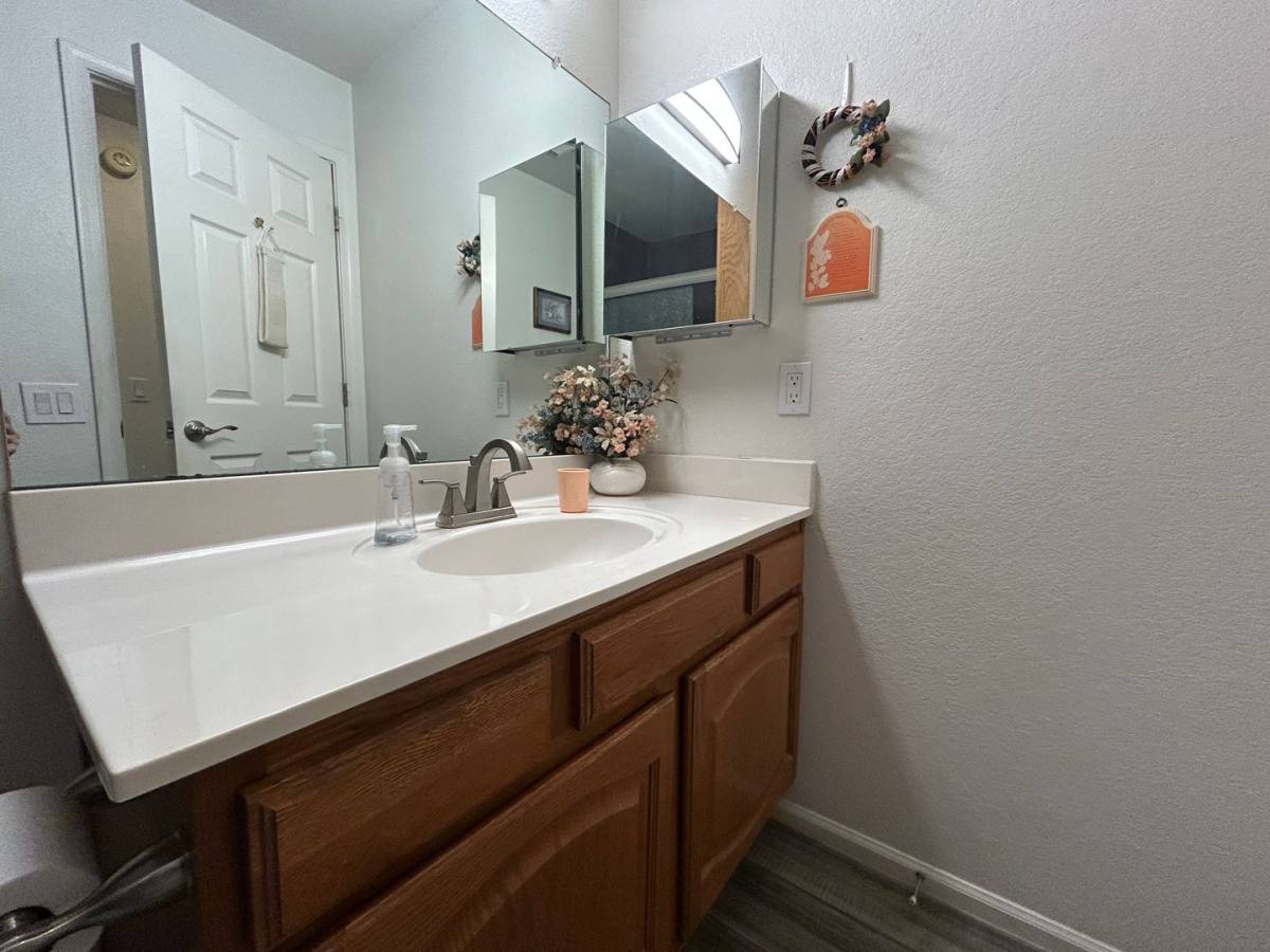 House for rent at 15627 N 50th St, Scottsdale, AZ 85254