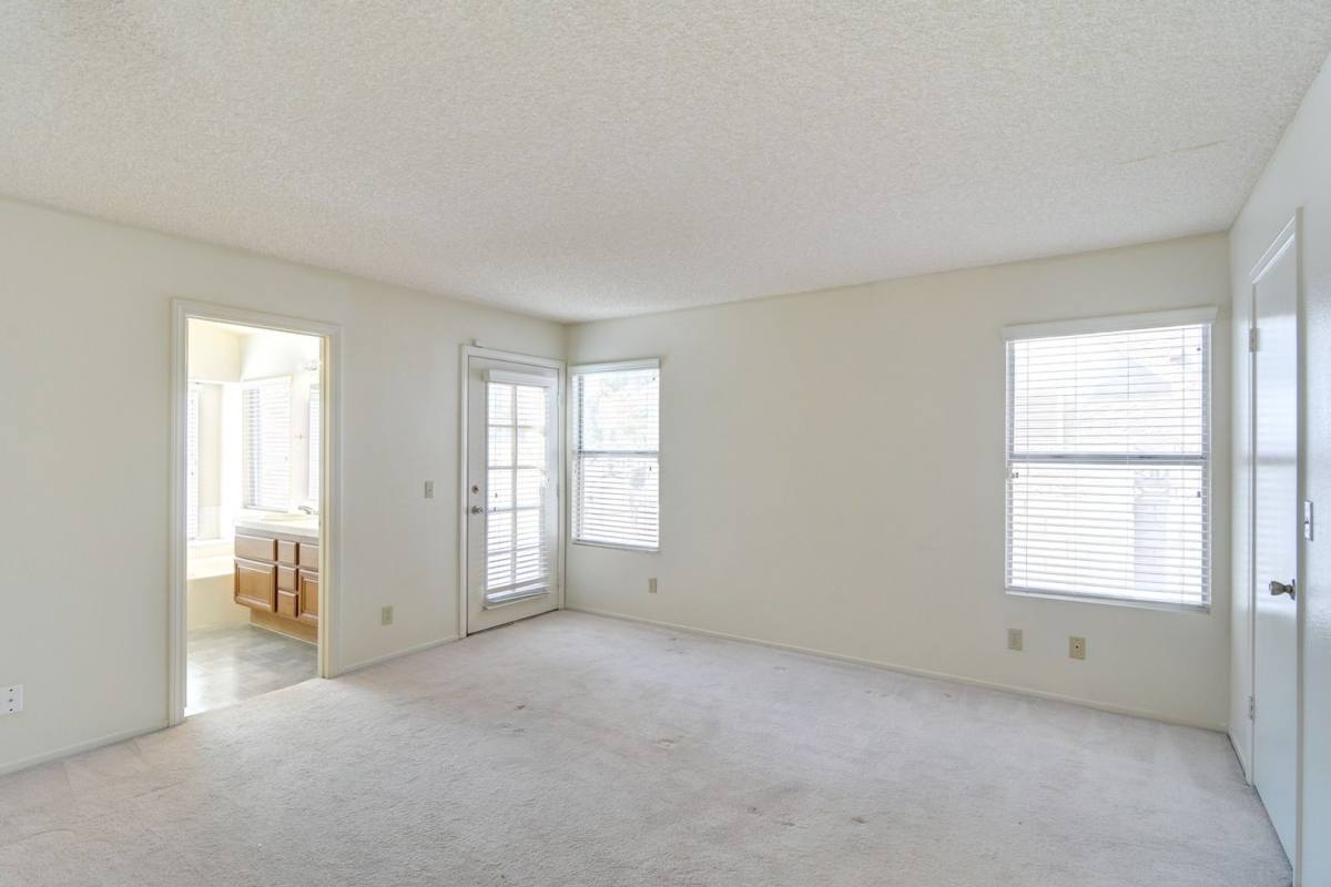 House for rent at 217 S White Cloud Circle, Henderson, NV 89074