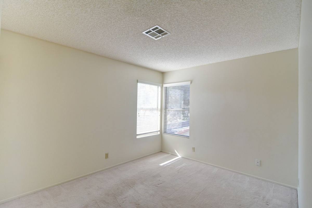 House for rent at 217 S White Cloud Circle, Henderson, NV 89074