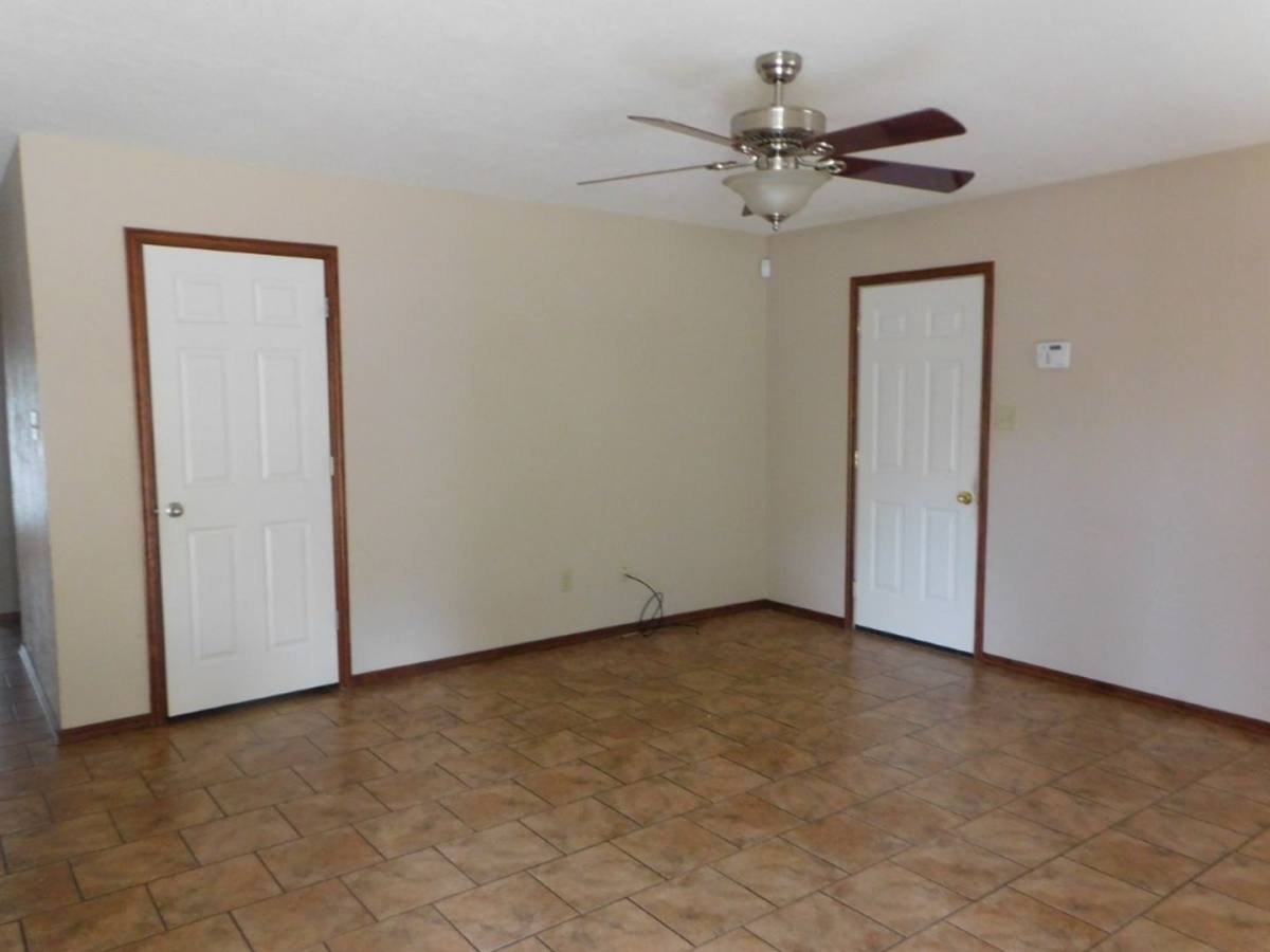 House for rent at 409 S 2nd, Cache, OK 73527