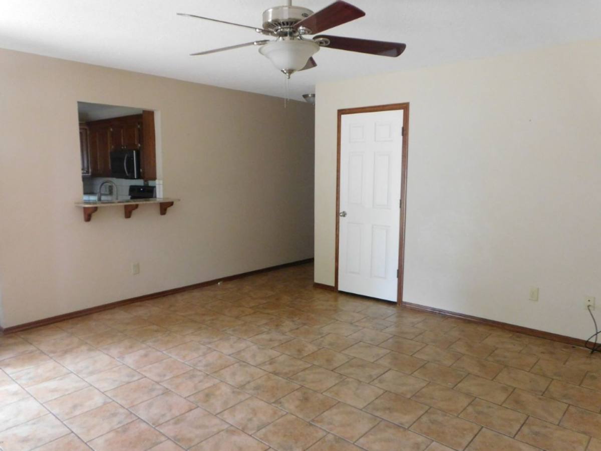 House for rent at 409 S 2nd, Cache, OK 73527
