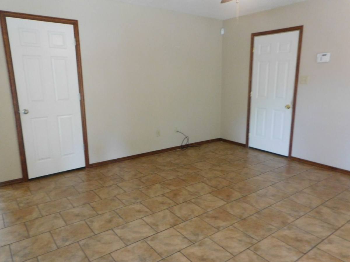 House for rent at 409 S 2nd, Cache, OK 73527