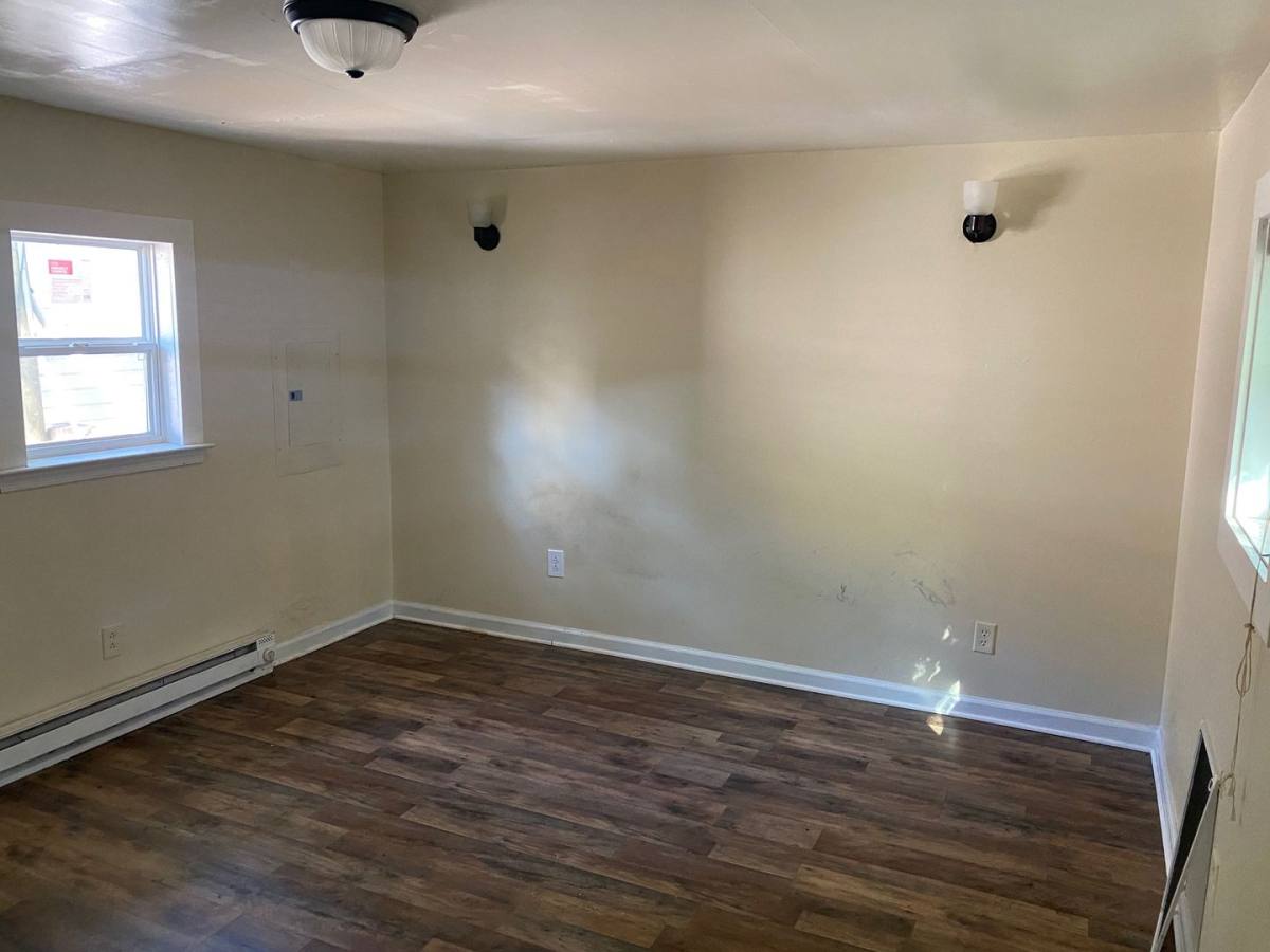 Apartment for rent at 5115 Jefferson Ave, Newport News, VA 23605
