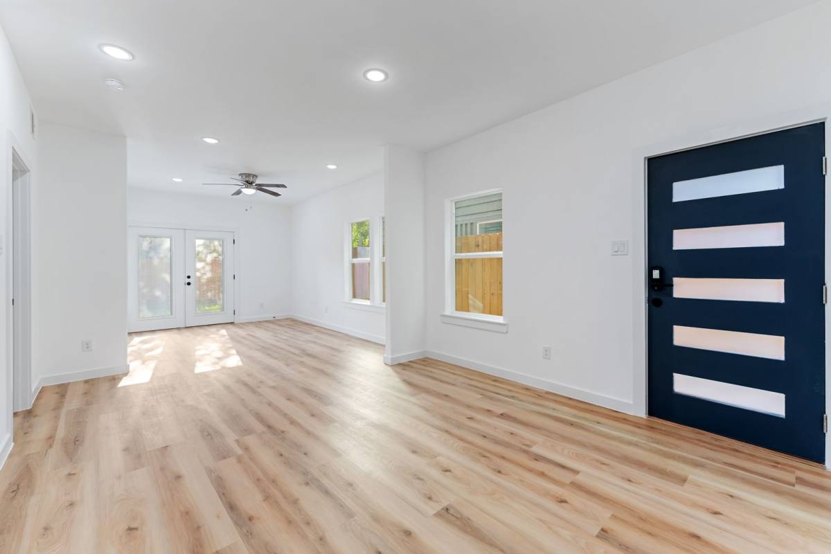 House for rent at 9324 Firnat St, Houston, TX 77016