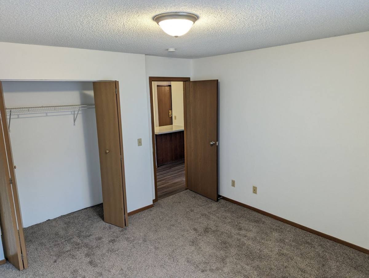 Apartment for rent at 230 2nd St NE, Saint Cloud, MN 56304