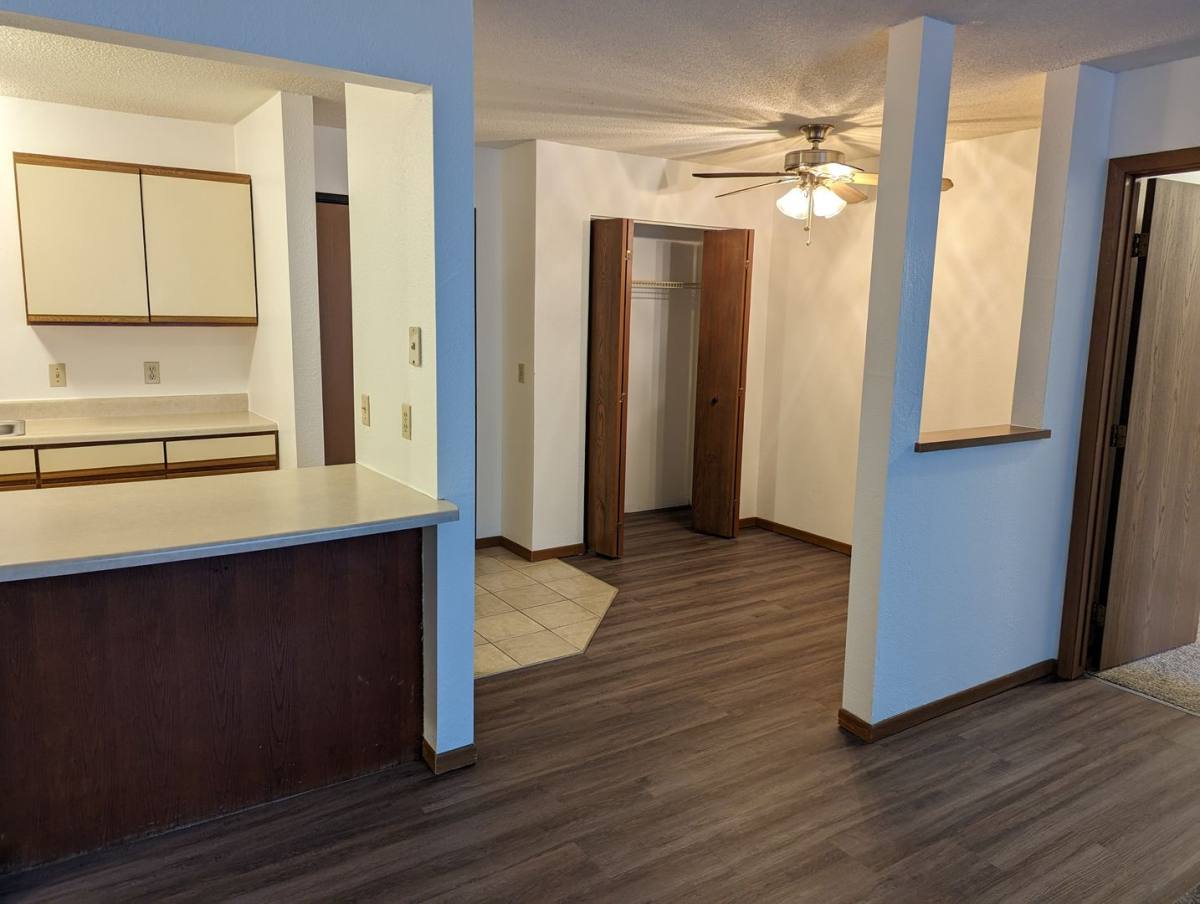 Apartment for rent at 230 2nd St NE, Saint Cloud, MN 56304