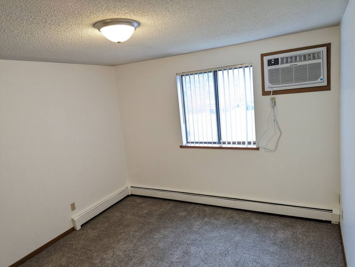 Apartment for rent at 230 2nd St NE, Saint Cloud, MN 56304