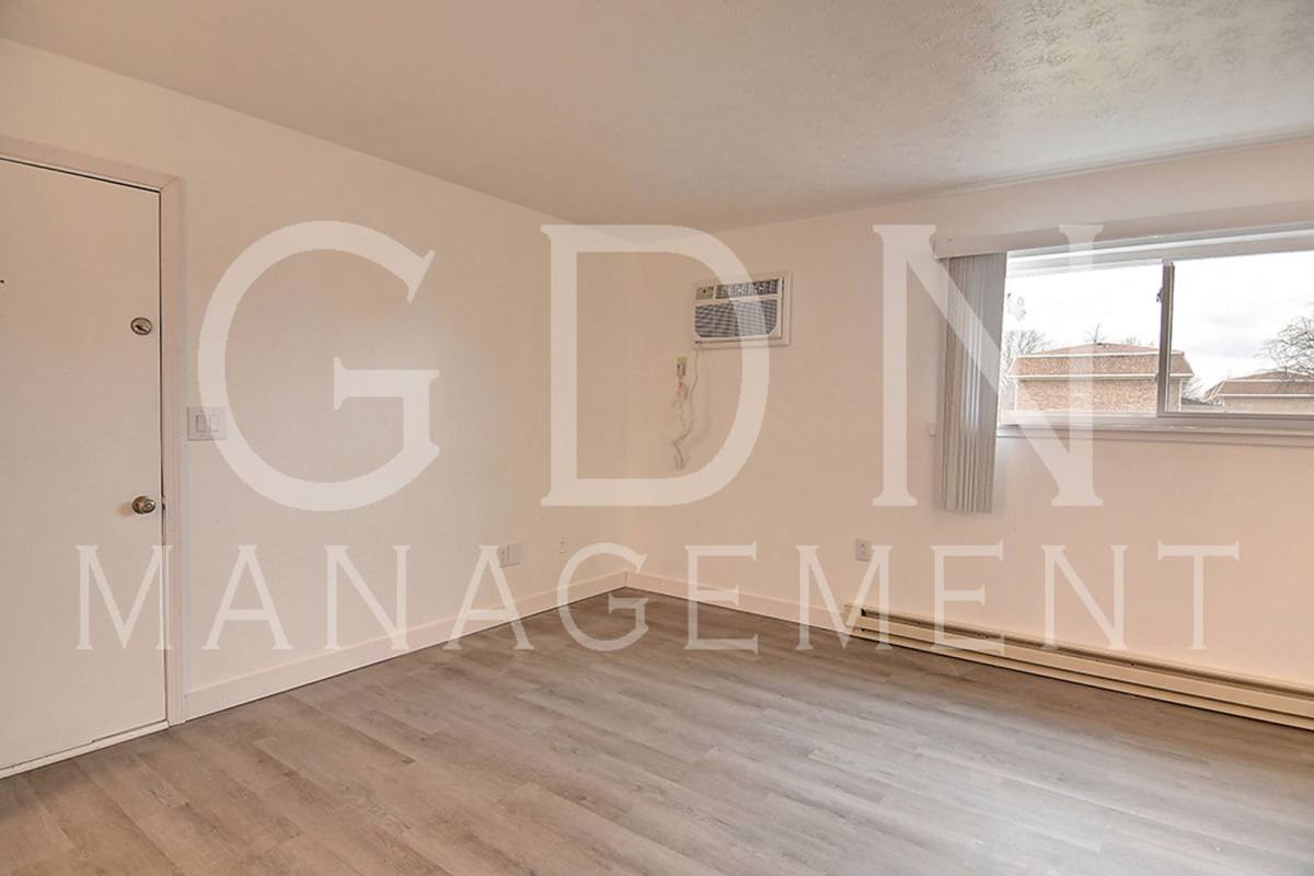 Apartment for rent at 1047-1069 Frederick Dr, Xenia, OH 45385