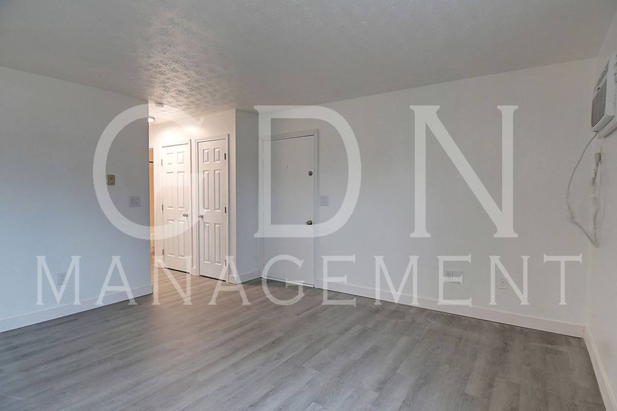 Apartment for rent at 1047-1069 Frederick Dr, Xenia, OH 45385