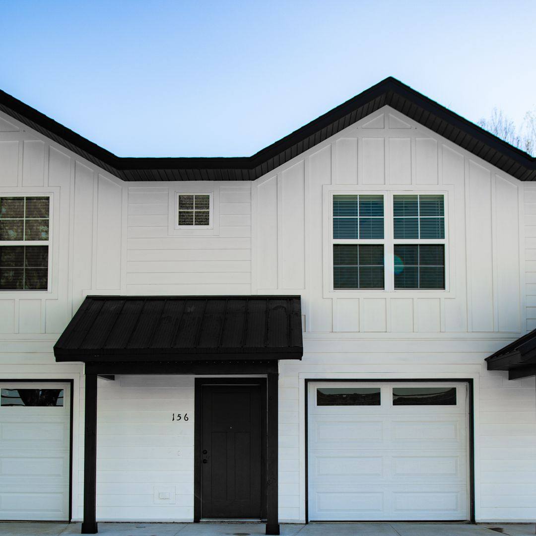 Townhouse for rent at 158 N Centennial Ave, West Fork, AR 72774