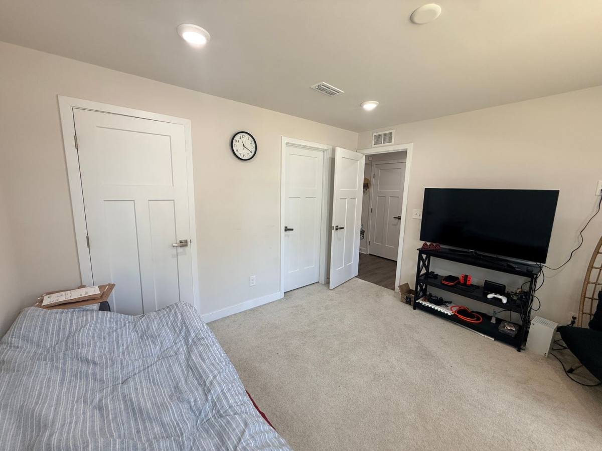 Townhouse for rent at 9898 Violets Dream St NW, Huntersville, NC 28078
