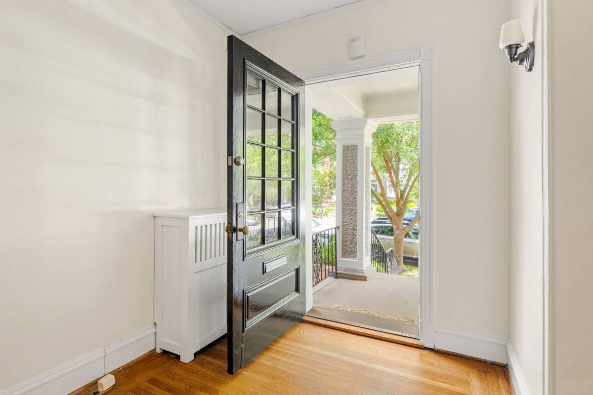 House for rent at 3209 Patterson Ave, Richmond, VA 23221