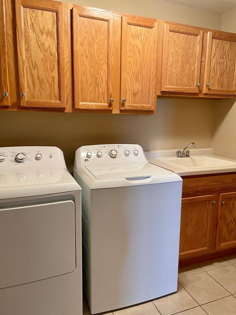 Apartment for rent at 3552-3558 E Meadows Place, Eau Claire, WI 54701
