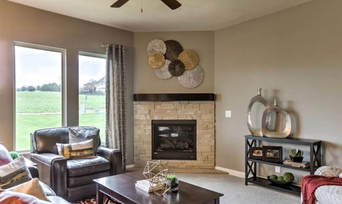 House for rent at 16333 Potter St, Bennington, NE 68007