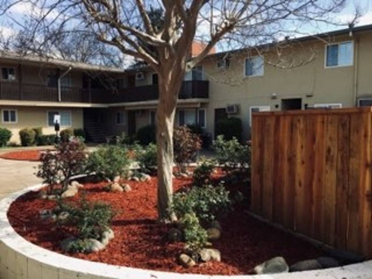 Apartment for rent at 4620 Marconi Ave, Sacramento, CA 95821