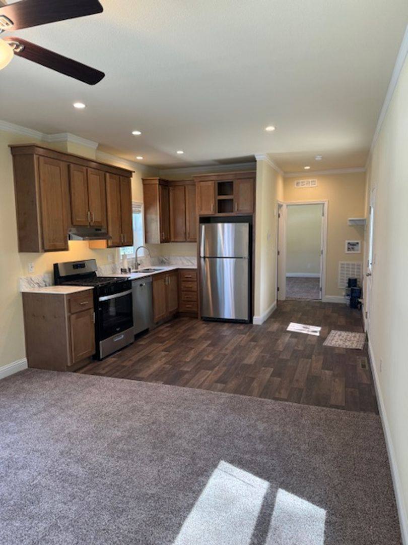 House for rent at 13962 Shangrila Dr, Redding, CA 96003
