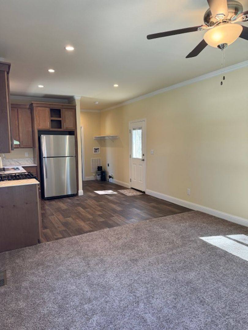 House for rent at 13962 Shangrila Dr, Redding, CA 96003