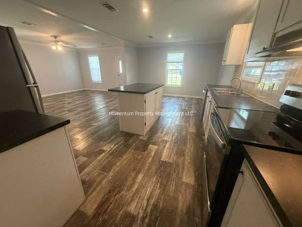 House for rent at 7034 Hilton Dr, Brooksville, FL 34601