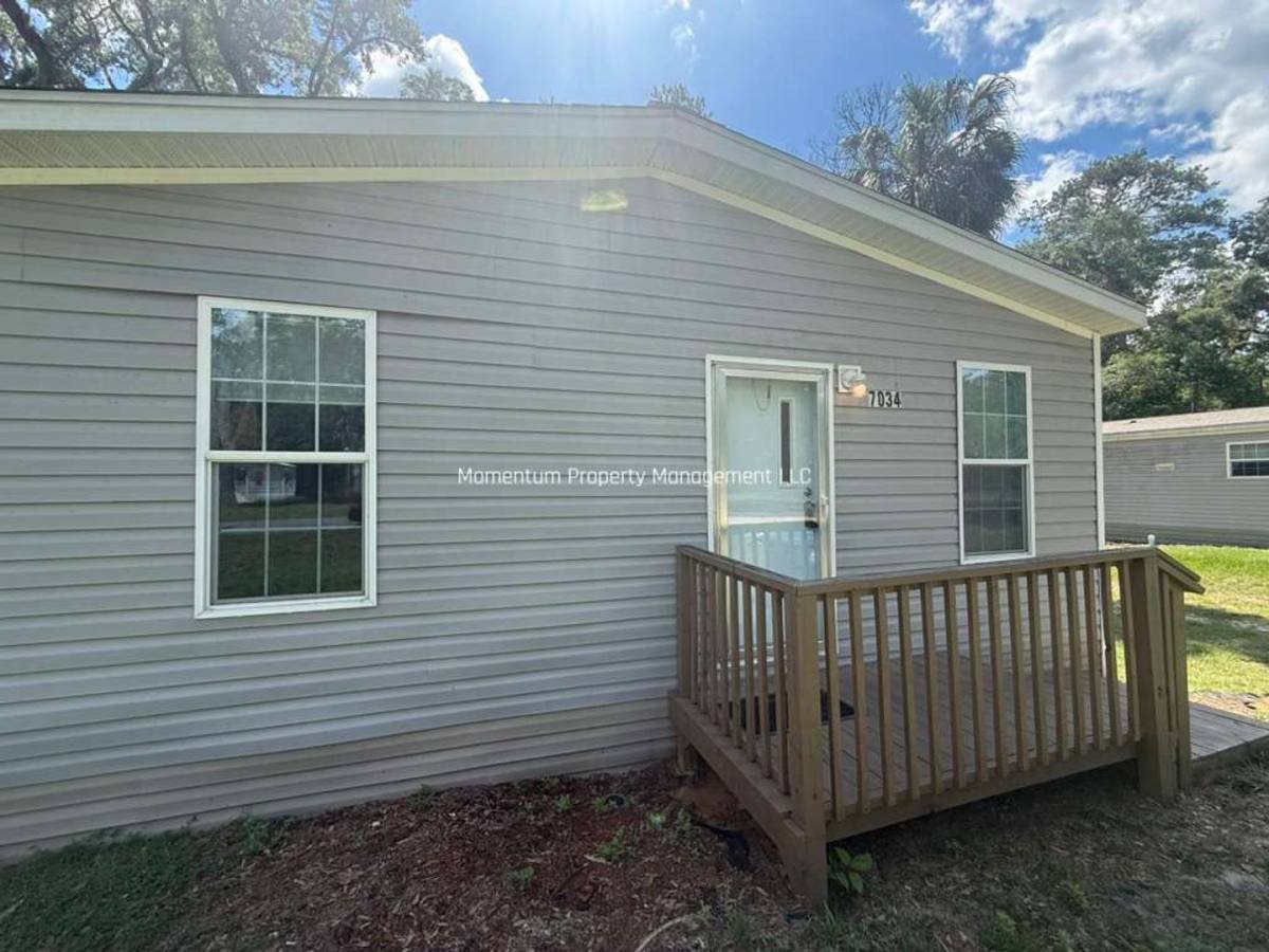 House for rent at 7034 Hilton Dr, Brooksville, FL 34601