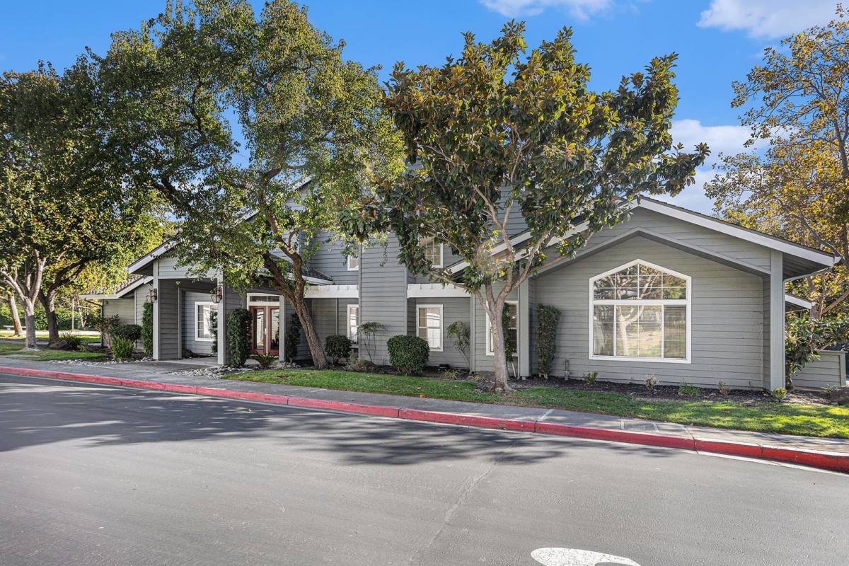 Condo for rent at 7730 Canyon Meadows Circle, Pleasanton, CA 94588