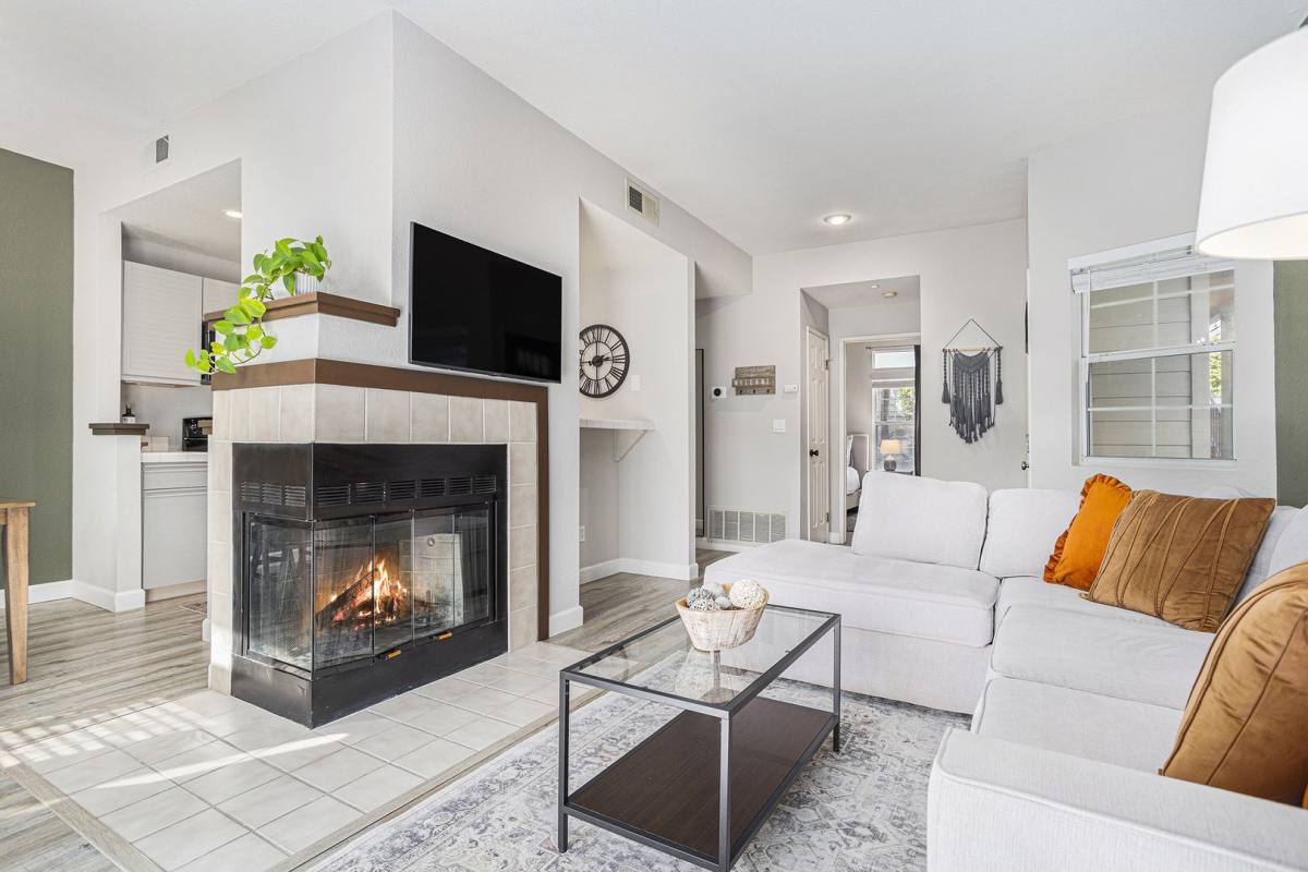 Condo for rent at 7730 Canyon Meadows Circle, Pleasanton, CA 94588