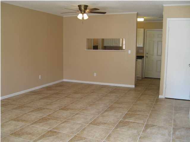 House for rent at 545 Hickory Ave #B, Niceville, FL 32578