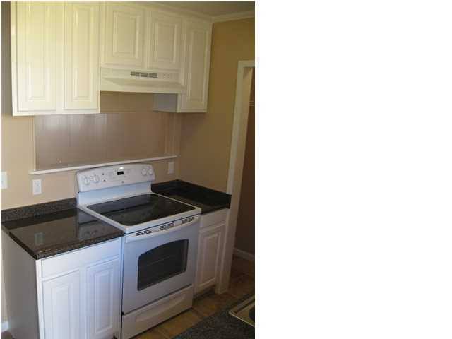 House for rent at 545 Hickory Ave #B, Niceville, FL 32578