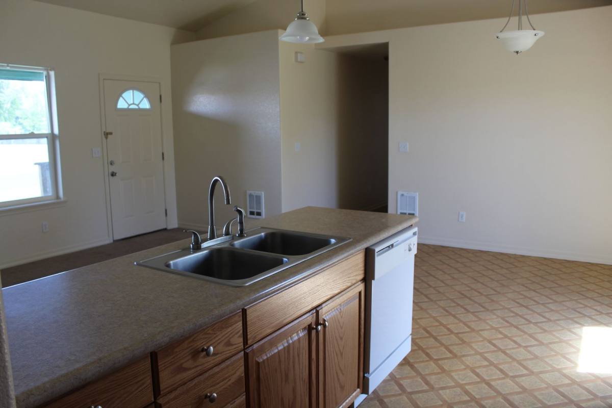 House for rent at 304 Willow St, Merrill, OR 97633