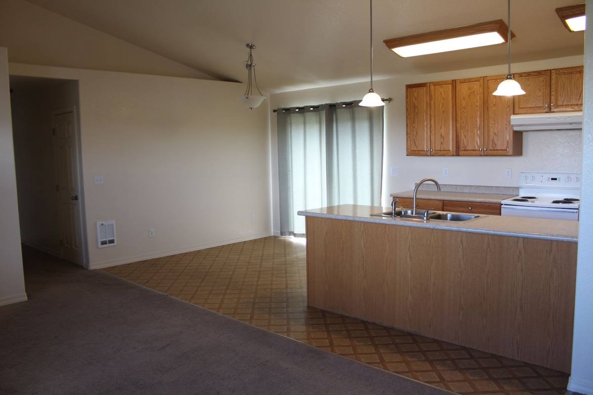 House for rent at 304 Willow St, Merrill, OR 97633