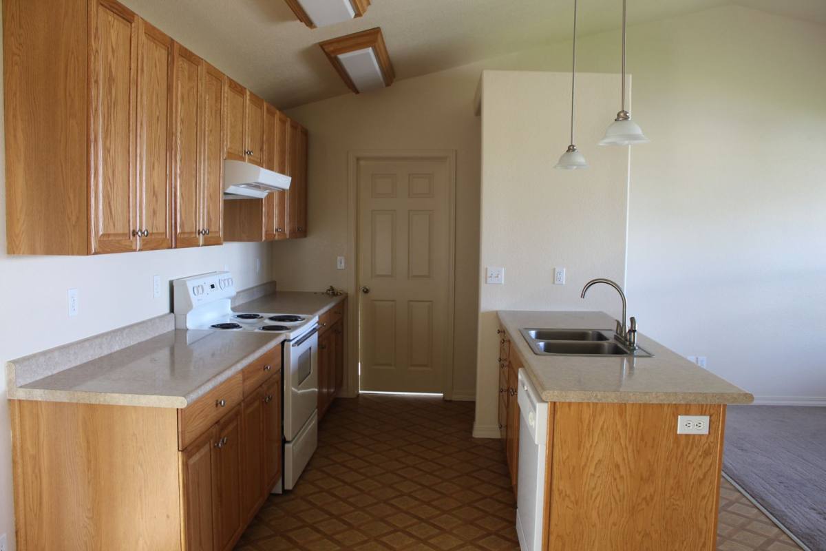 House for rent at 304 Willow St, Merrill, OR 97633