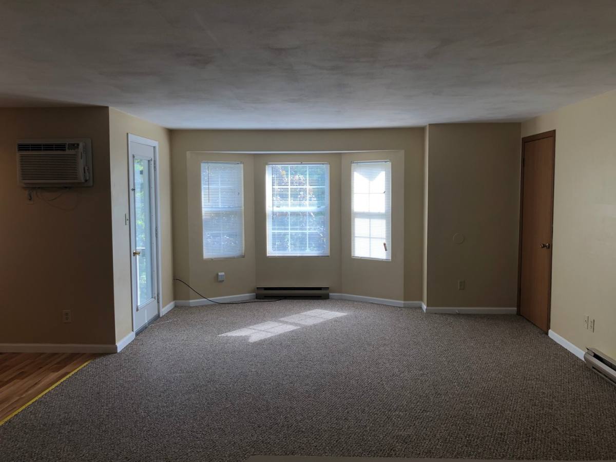 Apartment for rent at 469 Glendale Dr, Endicott, NY 13760