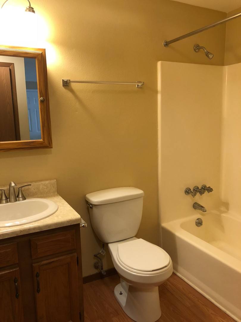 Apartment for rent at 469 Glendale Dr, Endicott, NY 13760