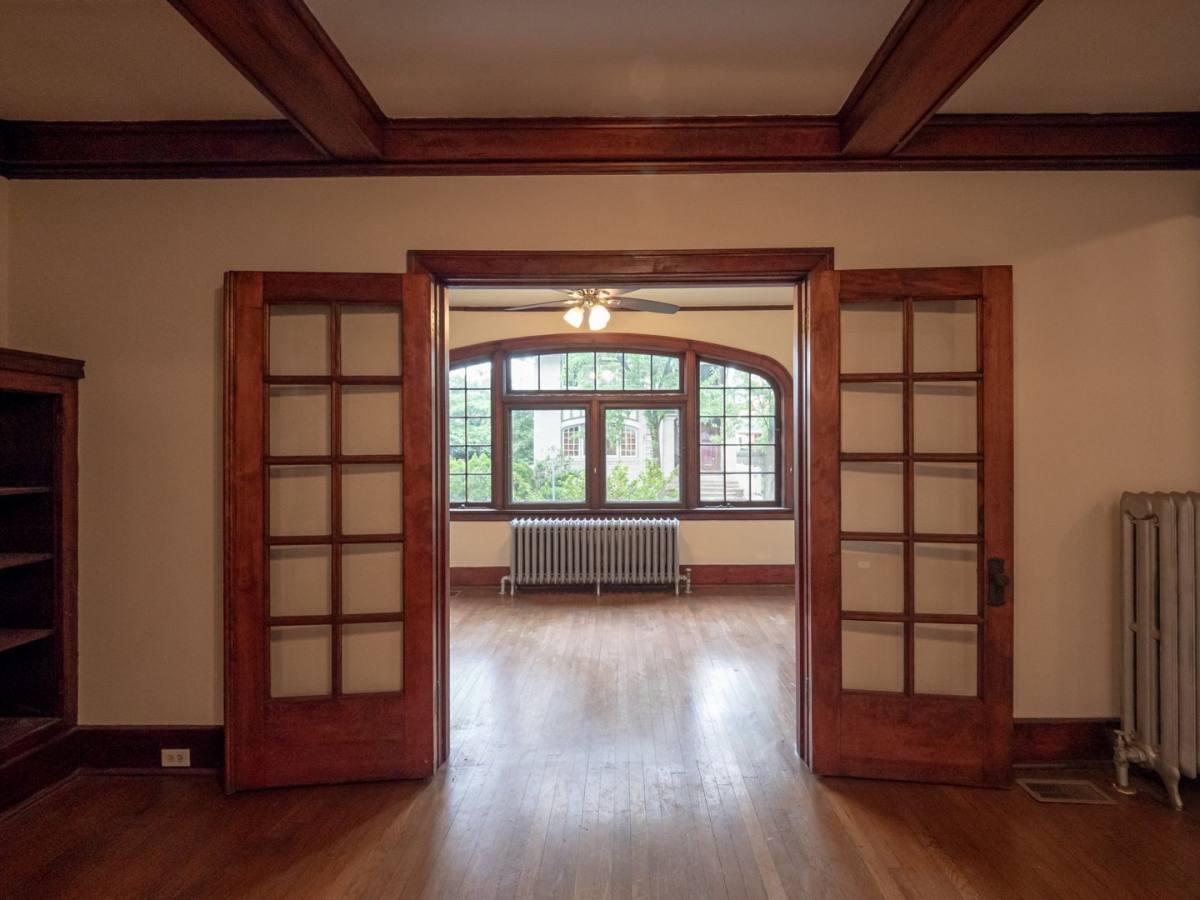 Apartment for rent at 524-526 St James Place, Pittsburgh, PA 15232