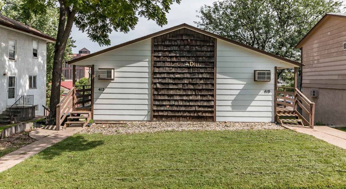 Apartment for rent at 410-412 N Spring Ave, Sioux Falls, SD 57104