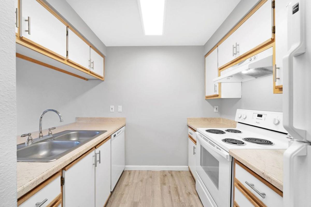 Apartment for rent at 14302 E Burnside St, Portland, OR 97233