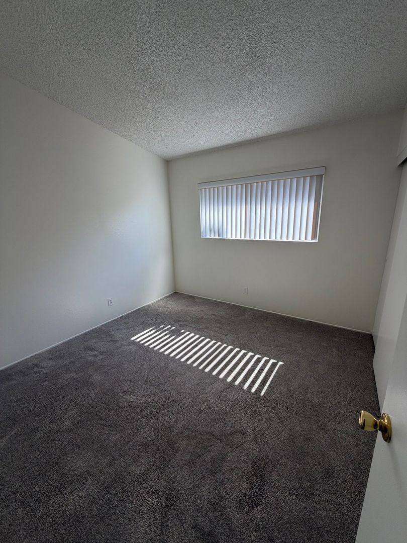 House for rent at 4515 Revillo Way, San Diego, CA 92115