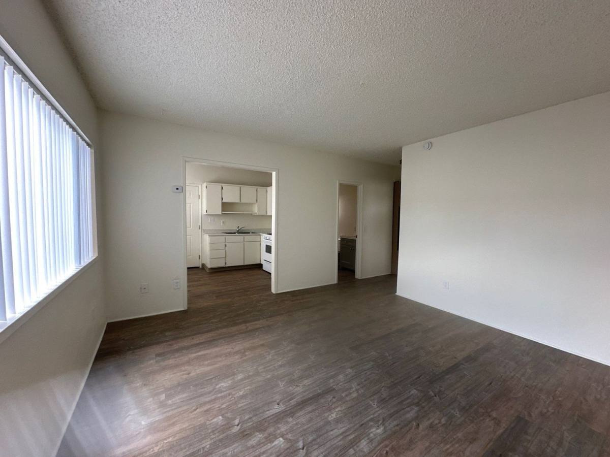 Apartment for rent at 2160 Arthur St, Klamath Falls, OR 97603