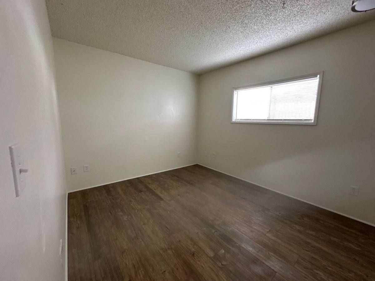 Apartment for rent at 2160 Arthur St, Klamath Falls, OR 97603