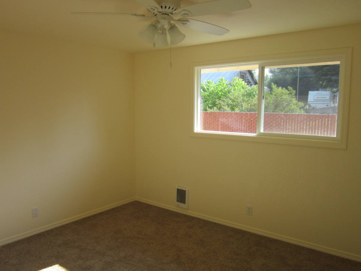 Apartment for rent at 3930- 3938 Shasta Way, Klamath Falls, OR 97603
