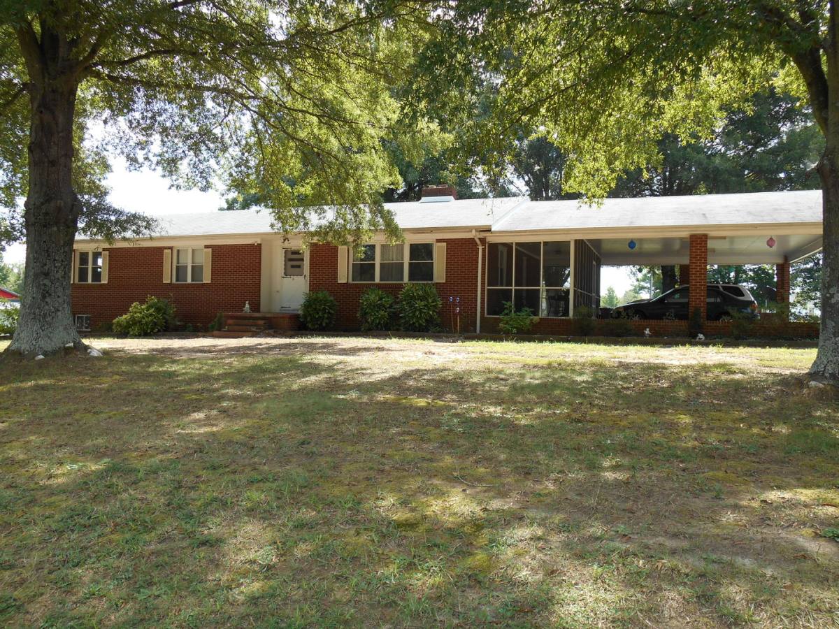 House for rent at 3788 Maiden Highway, Lincolnton, NC 28092