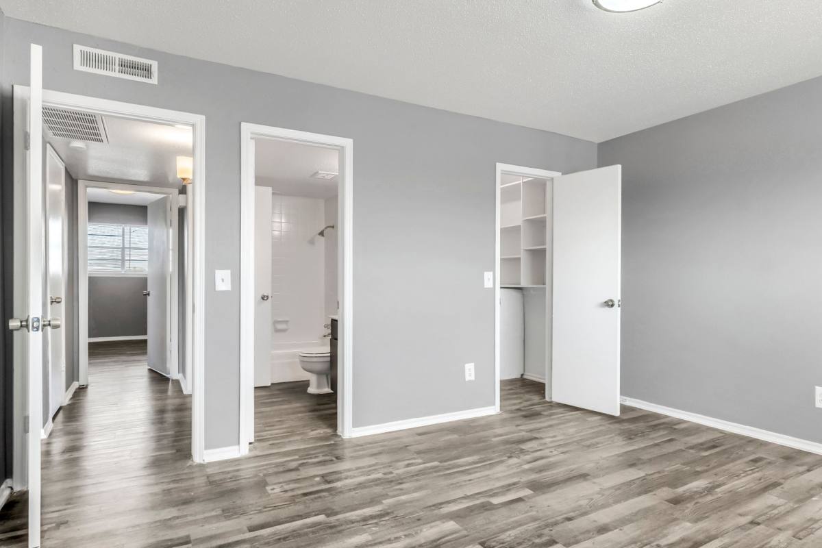 Apartment for rent at 11004 N May Ave, Oklahoma City, OK 73120