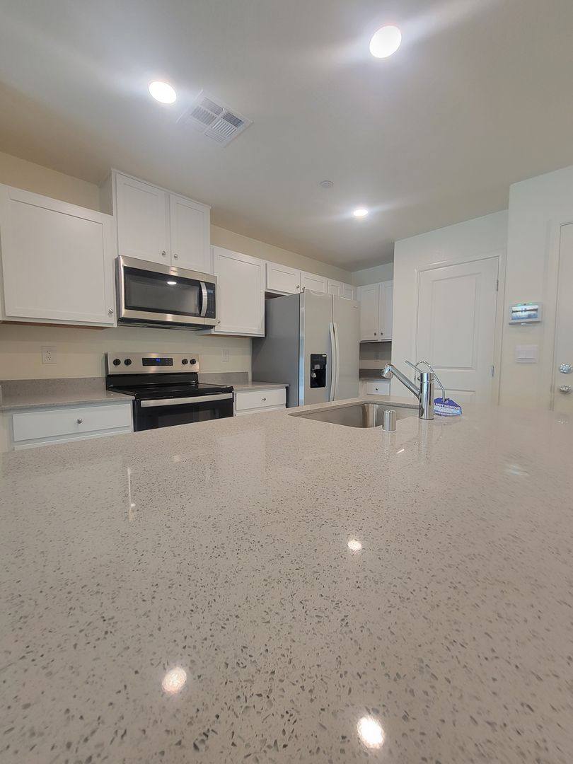 Townhouse for rent at 9931 Apricot Hills St, Las Vegas, NV 89141