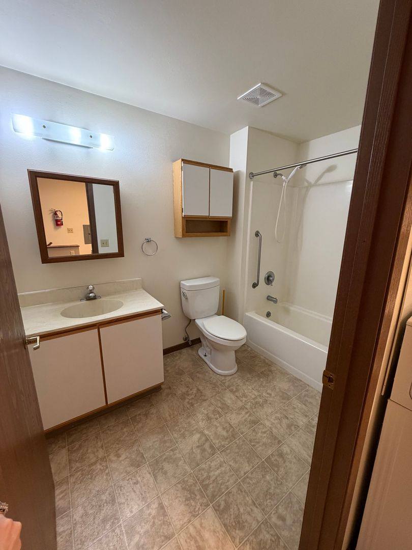 Apartment for rent at 145 Rye Bluff Rd, Black River Falls, WI 54615