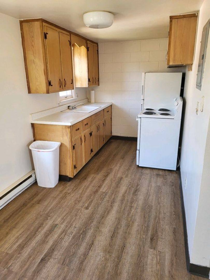 Apartment for rent at 320 E Cherry St, Rensselaer, IN 47978
