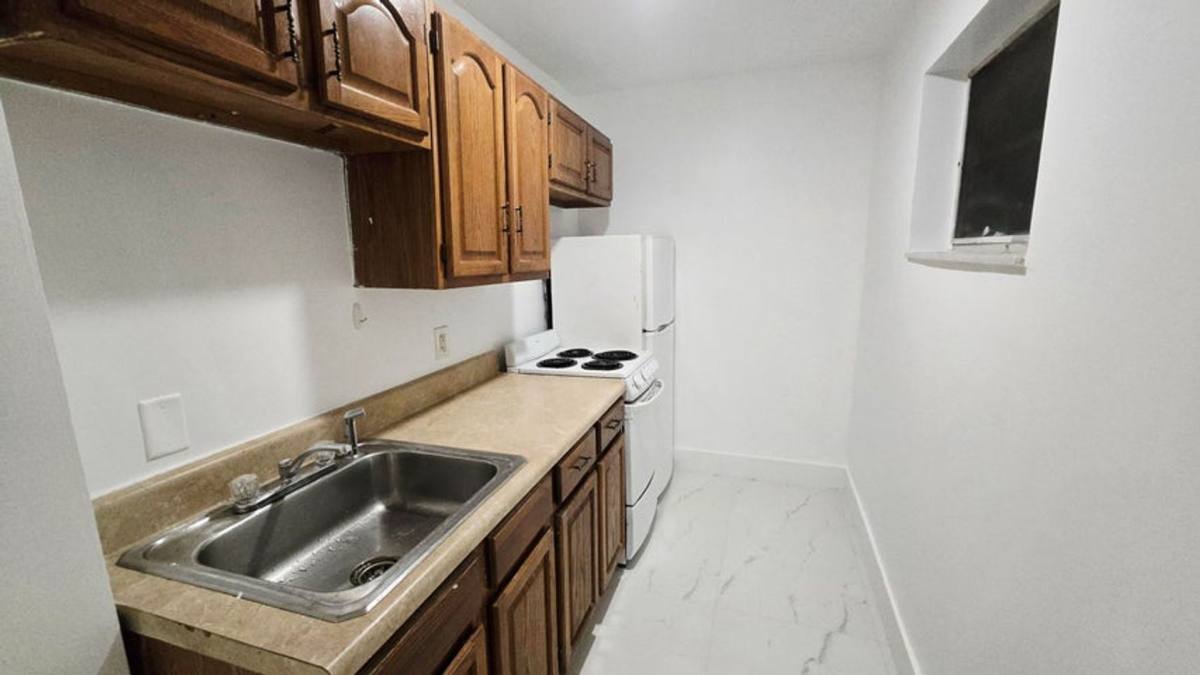 House for rent at 2849 NE 13th Ave, Pompano Beach, FL 33064