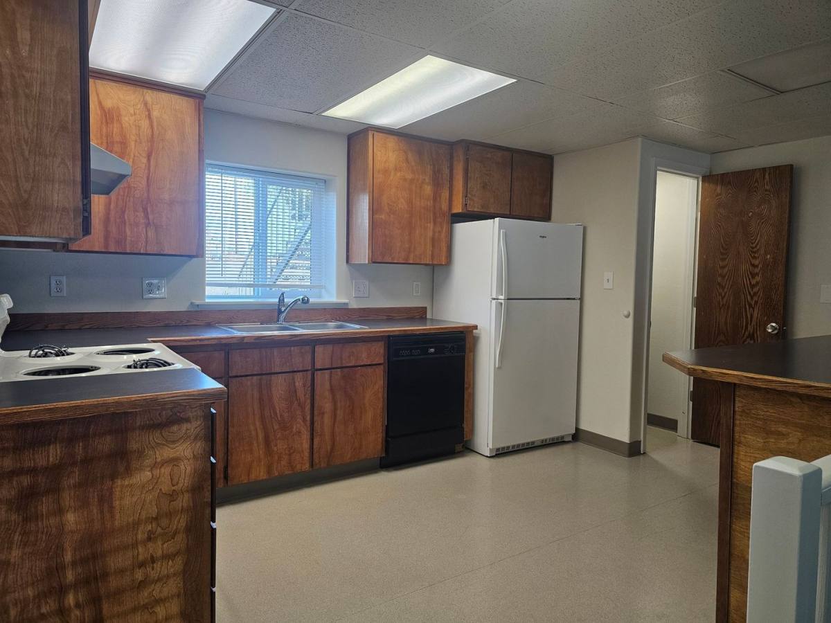 Apartment for rent at 300 2nd Ave, Culver, OR 97734