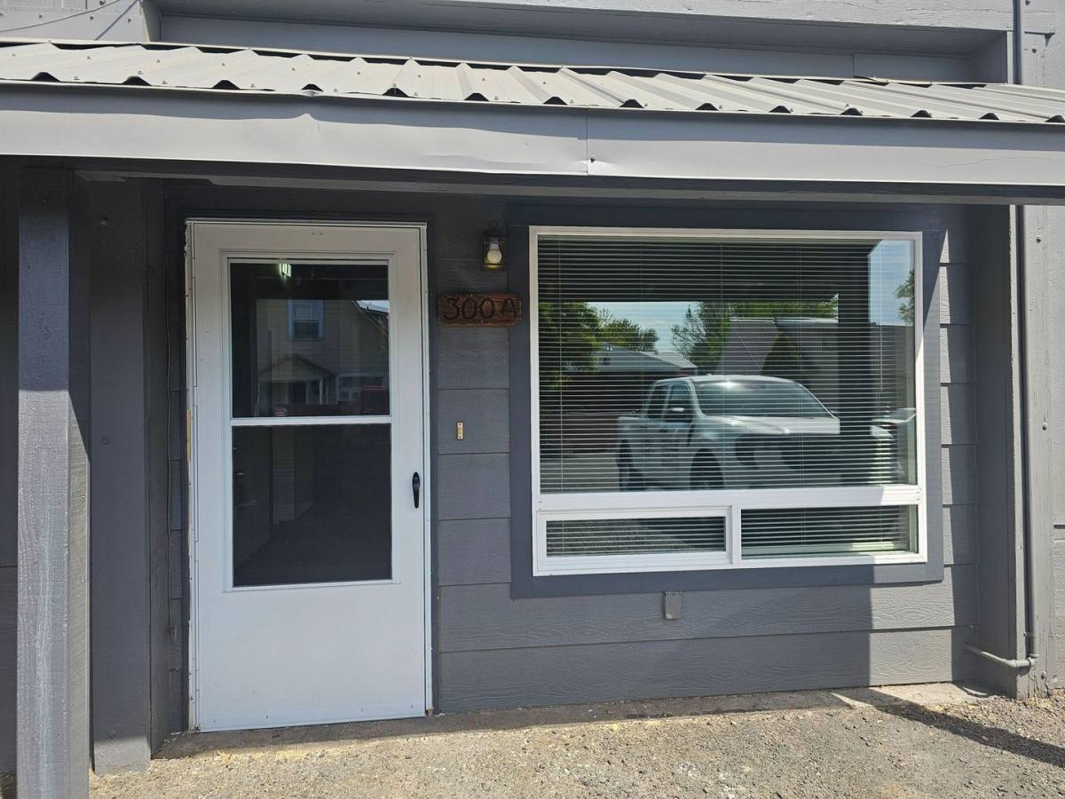 Apartment for rent at 300 2nd Ave, Culver, OR 97734