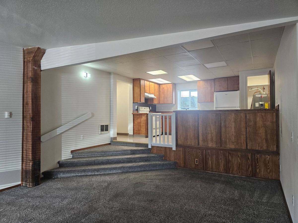 Apartment for rent at 300 2nd Ave, Culver, OR 97734