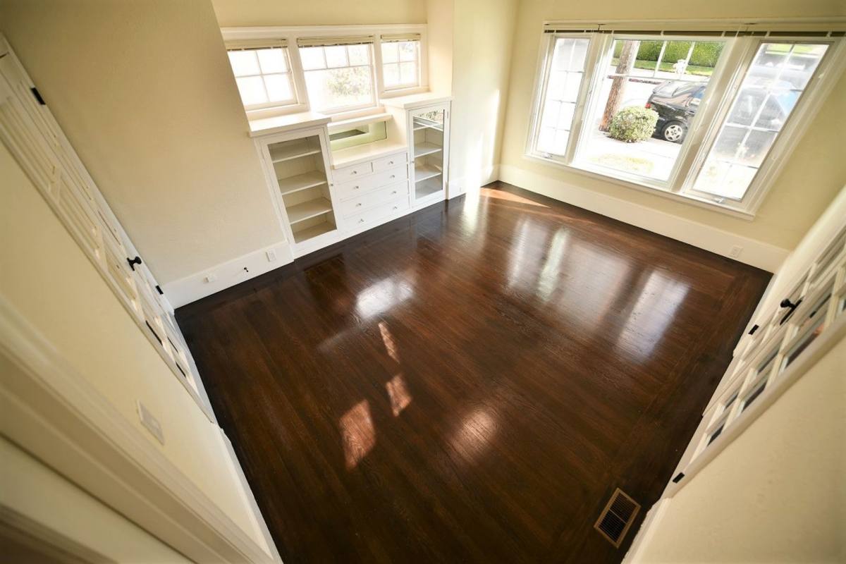 Apartment for rent at 747 Warfield Ave, Oakland, CA 94610