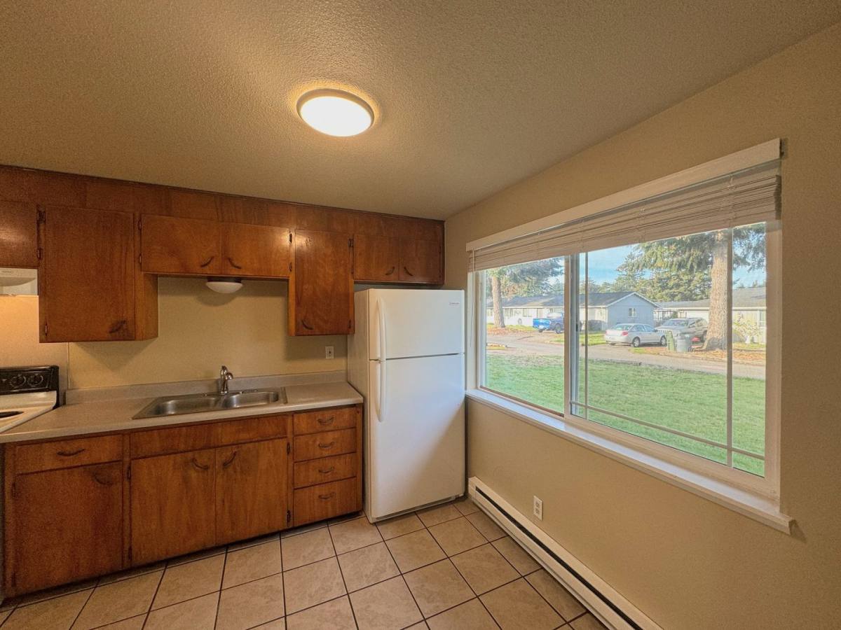 Apartment for rent at 3102 92nd St S, Lakewood, WA 98499